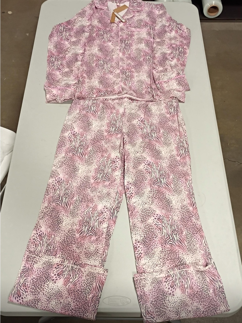 SKIMS women’sPink Animal-Print Two-Piece Pajama Set